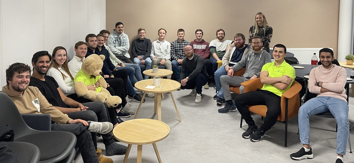 yi2-juleskriv_2021-consultants
